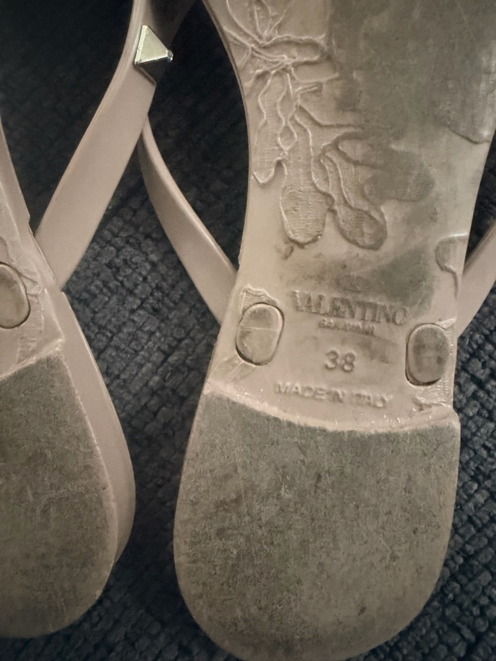 Valentino Sandals - Picture 2 of 4